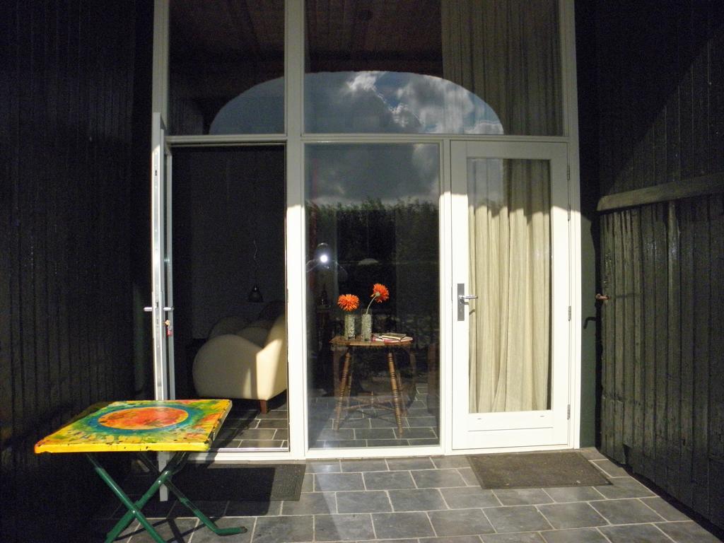 Bed & Breakfast Hofstede Het Klaphek Randwijk Bilik gambar