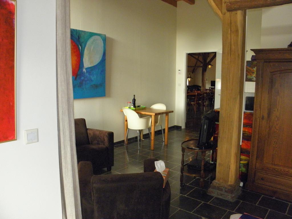 Bed & Breakfast Hofstede Het Klaphek Randwijk Bilik gambar